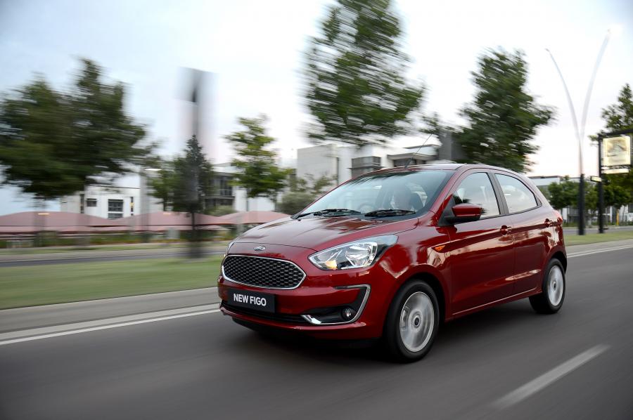  Ford Figo Titanium 2018 года  (фото 2 из 40)